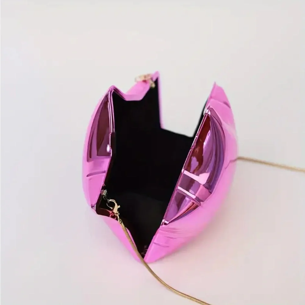 Pink Reflective Star Shaped Acrylic Crossbody Bag - Picture 2 of 3